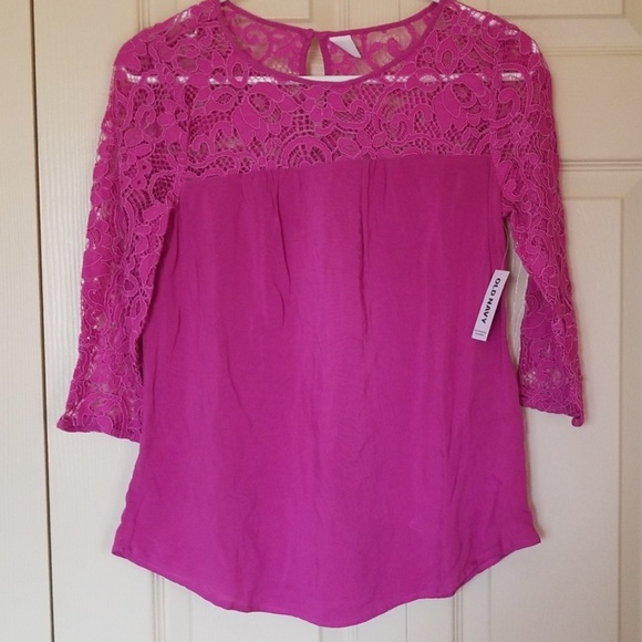 Old Navy Tops - New Old Navy Blouse